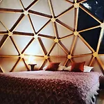 Luxury tent Sottu E Stelle *